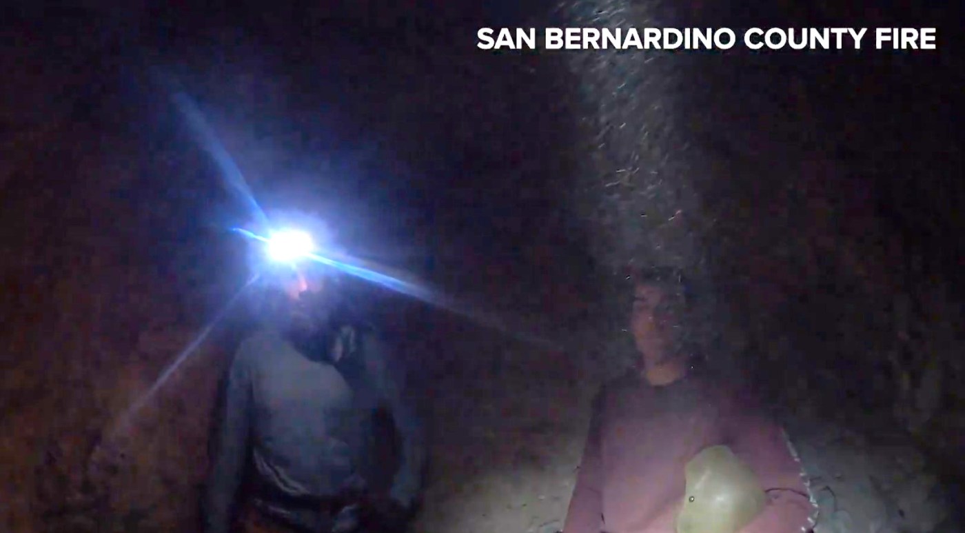 2 California rappellers rescued from 250-foot mine shaft