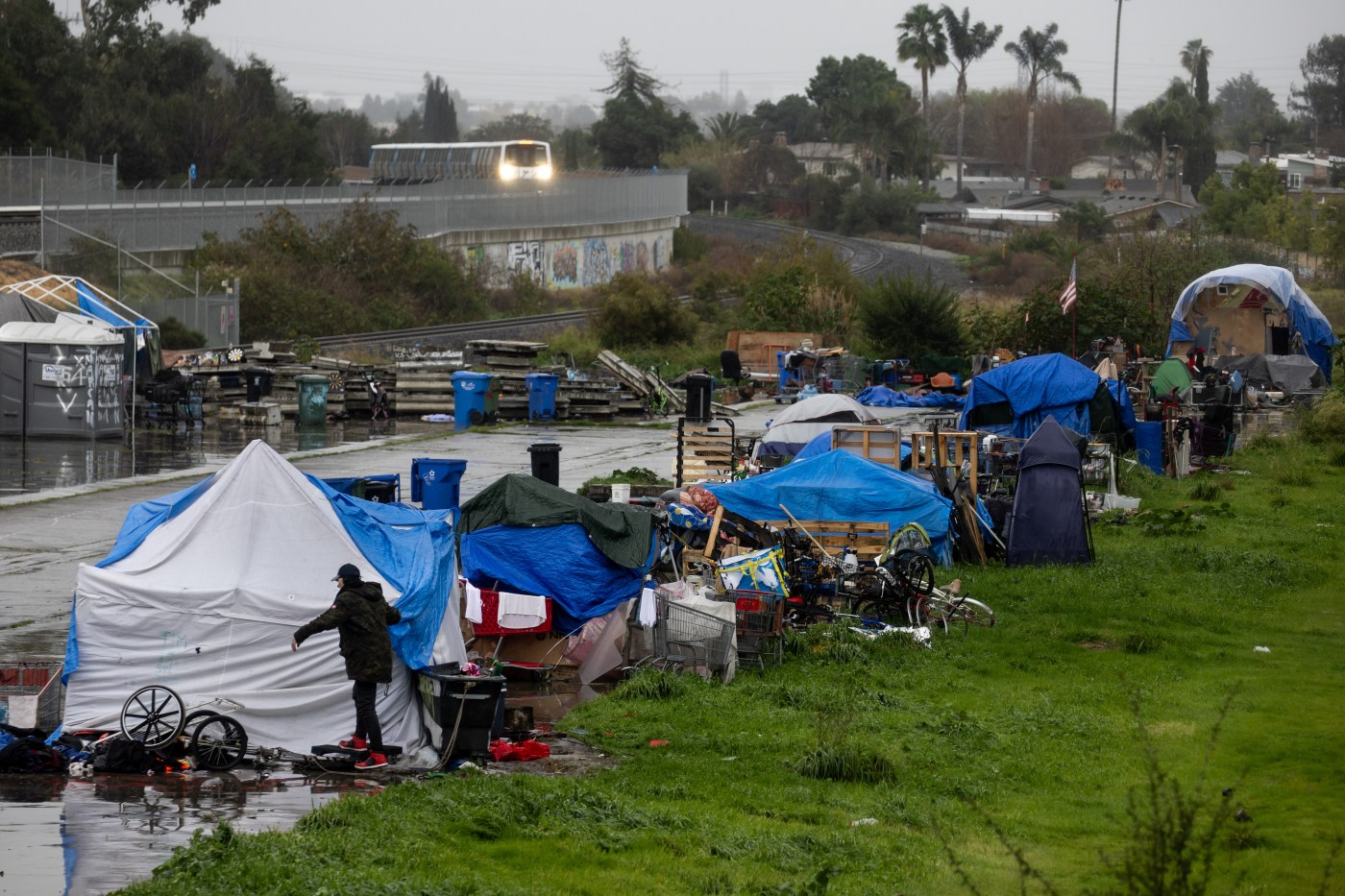 Opinion: Criminalizing homelessness won’t fix our housing shortage