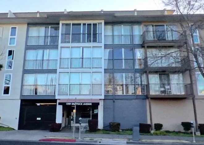Berkeley apartments flop into loan default as East Bay woes widen