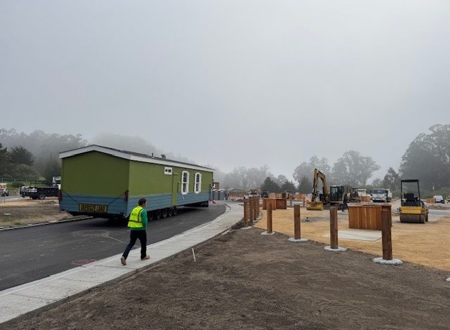Half Moon Bay: First manufactured homes arrive at new farmworker housing project