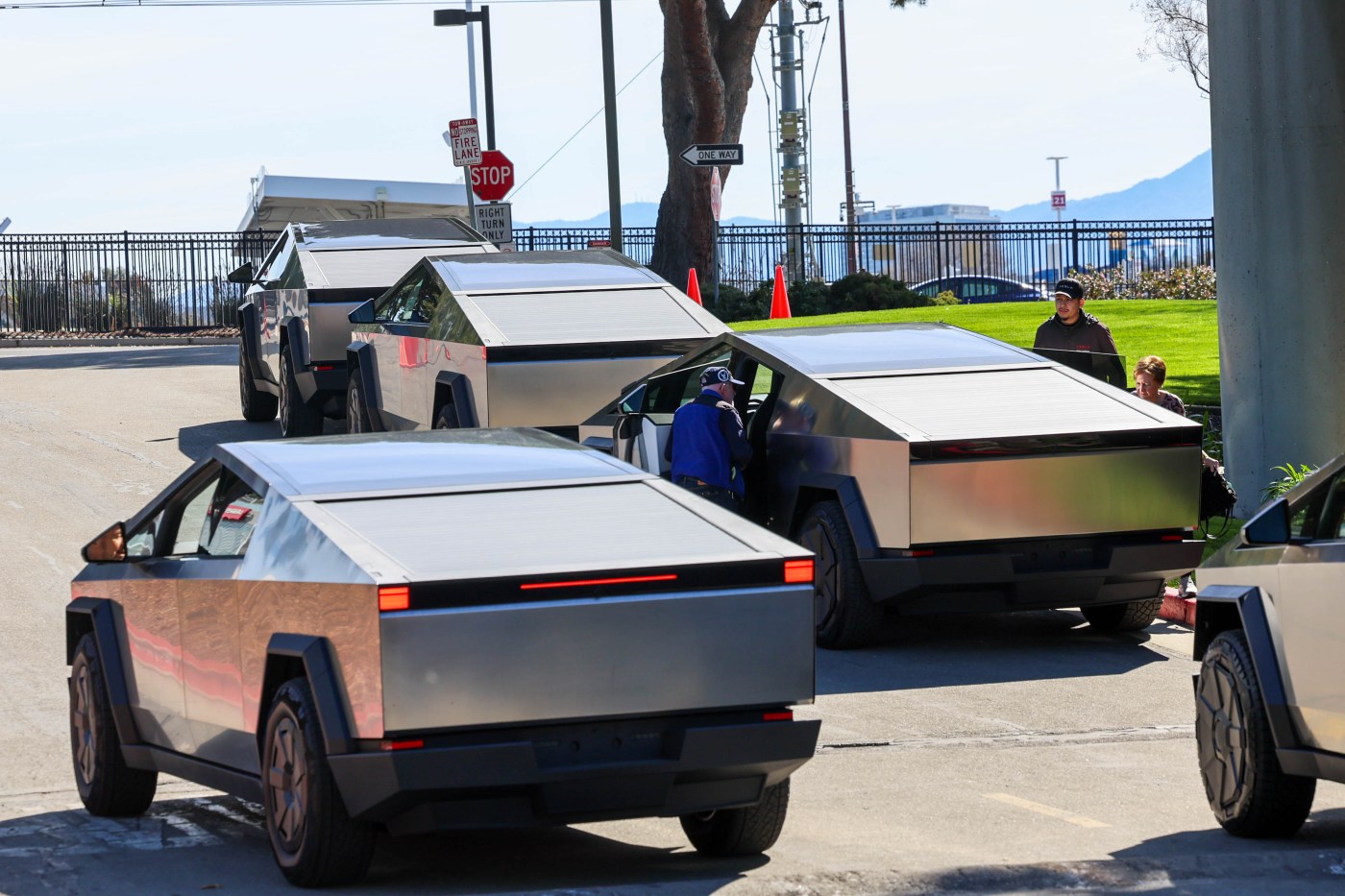 Tesla dealership is coming to Los Gatos