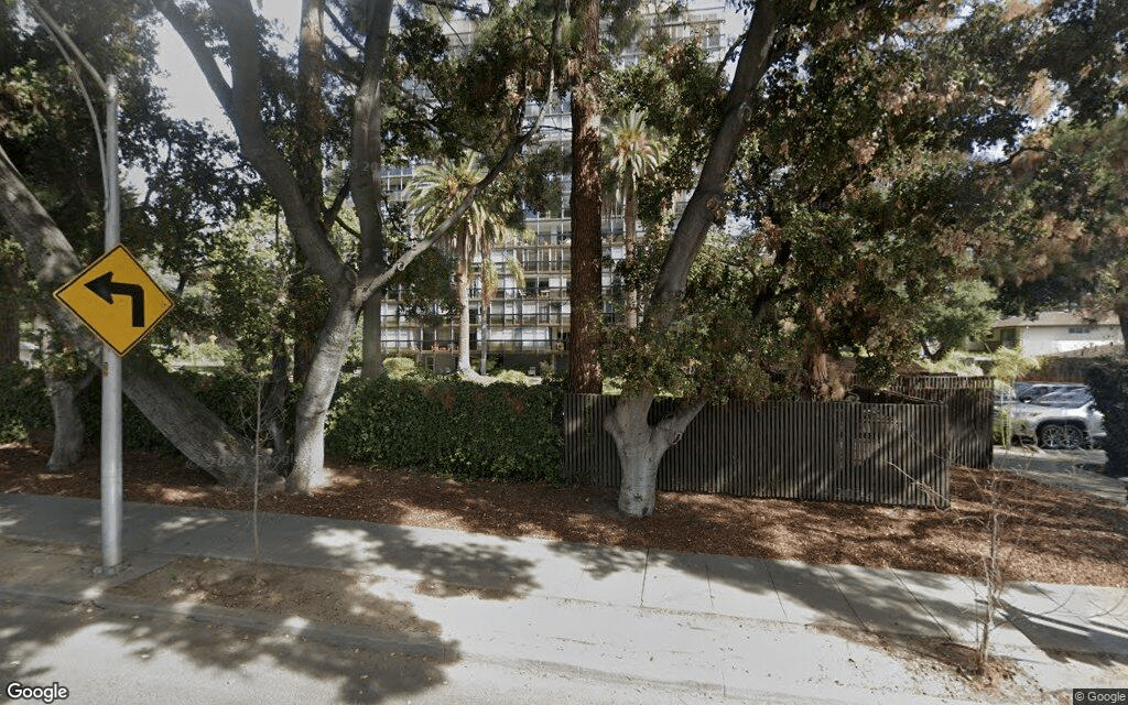 Sale closed in Palo Alto: $1.7 million for a condominium