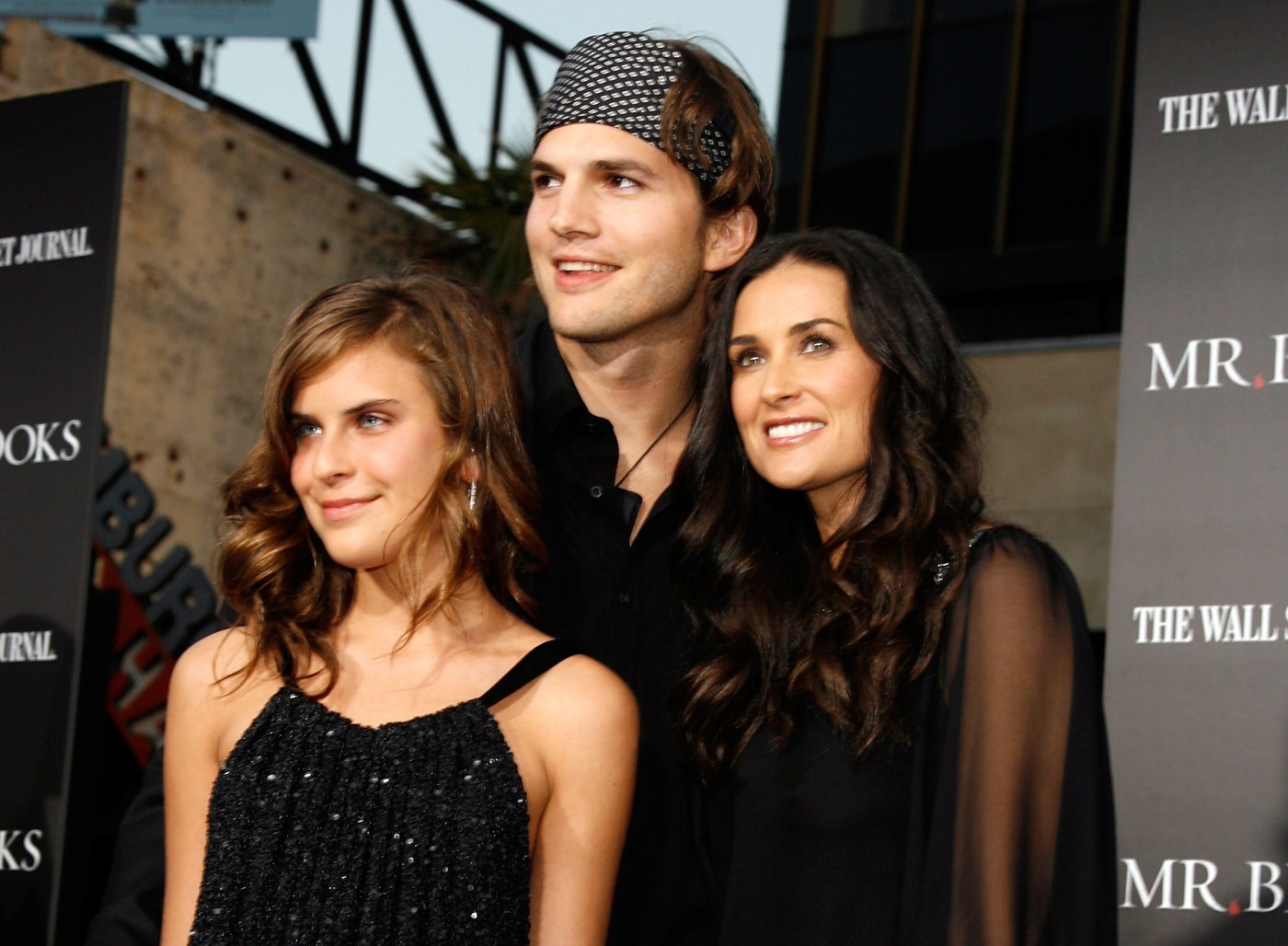Demi Moore’s daughter cryptically critiques ex-stepdad Ashton Kutcher
