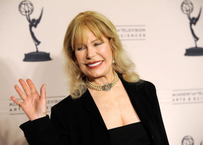 Loretta Swit, Emmy-winner who played Houlihan on pioneering TV series ‘M.A.S.H.,’ has died at 87