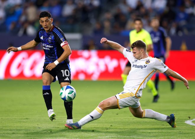 Quakes extend unbeaten streak to 8, continue defending champion Galaxy’s historically bad start