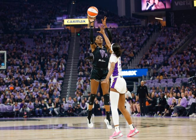 Valkyries’ second-half comeback falls short as Golden State drops season opener to L.A. Sparks