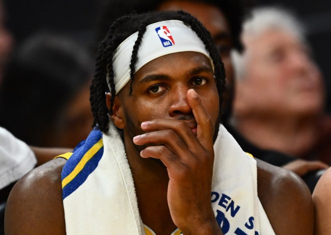 Warriors’ Buddy Hield has wardrobe malfunction in Game 1 vs. Timberwolves