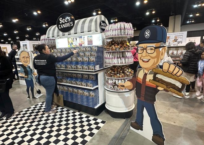 Warren Buffett’s profits fall on wildfire losses as thousands line up to listen to him Saturday