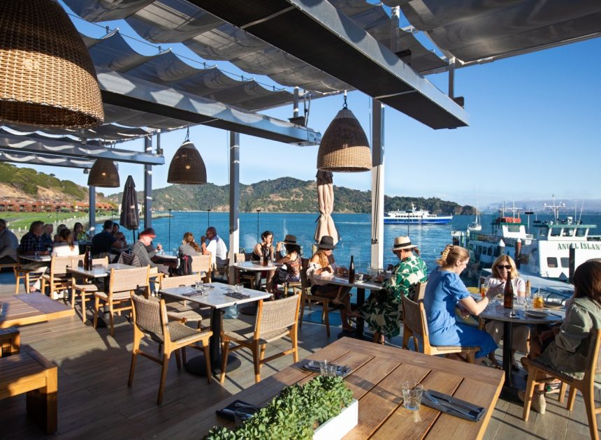5 gorgeous Bay Area waterside restaurants to discover