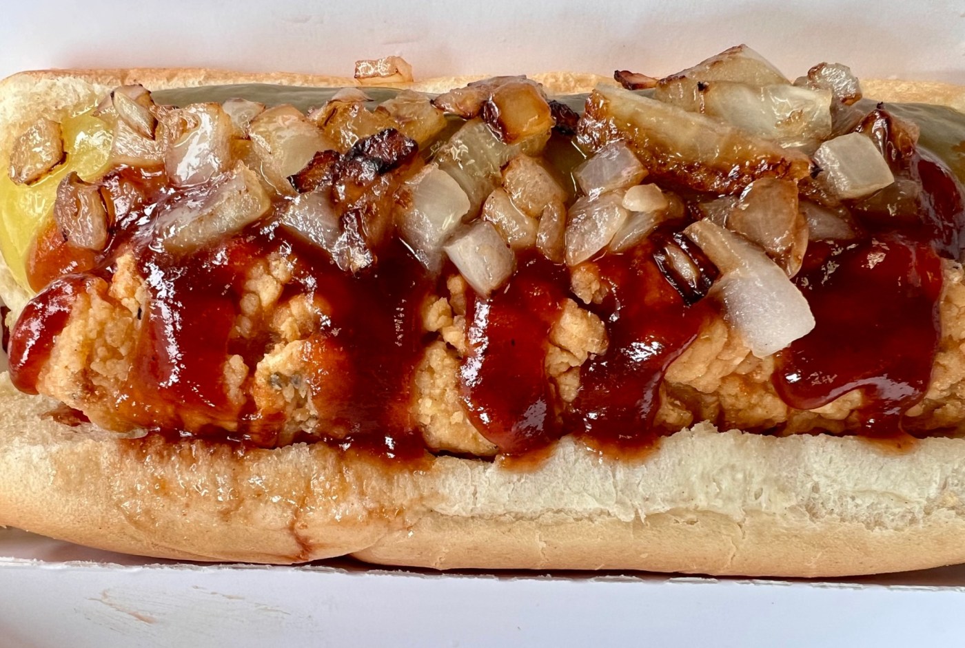 Wienerschnitzel gets into the chicken sandwich business with Bird Dogs