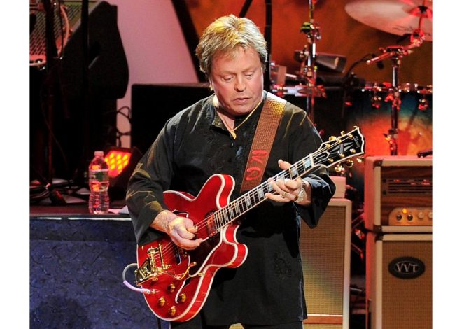Rick Derringer dies at 77; musician who had a hit with ‘Hang On Sloopy’ also produced songs for ‘Weird Al’ Yankovic