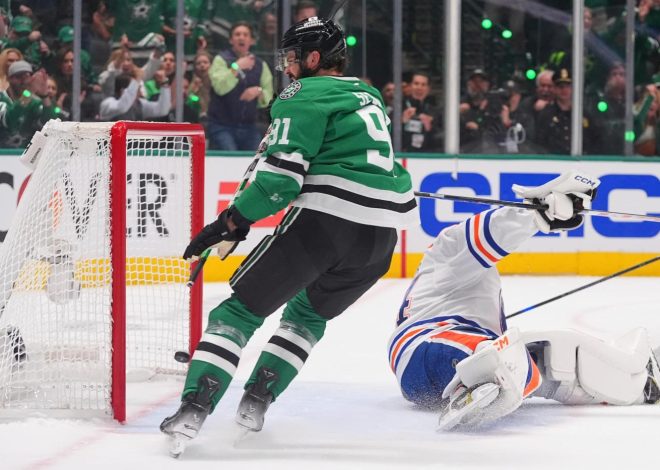 NHL: Stars score 3 PP goals in 5 1/2 minutes in 3rd, rally to beat Oilers 6-3 in Game 1