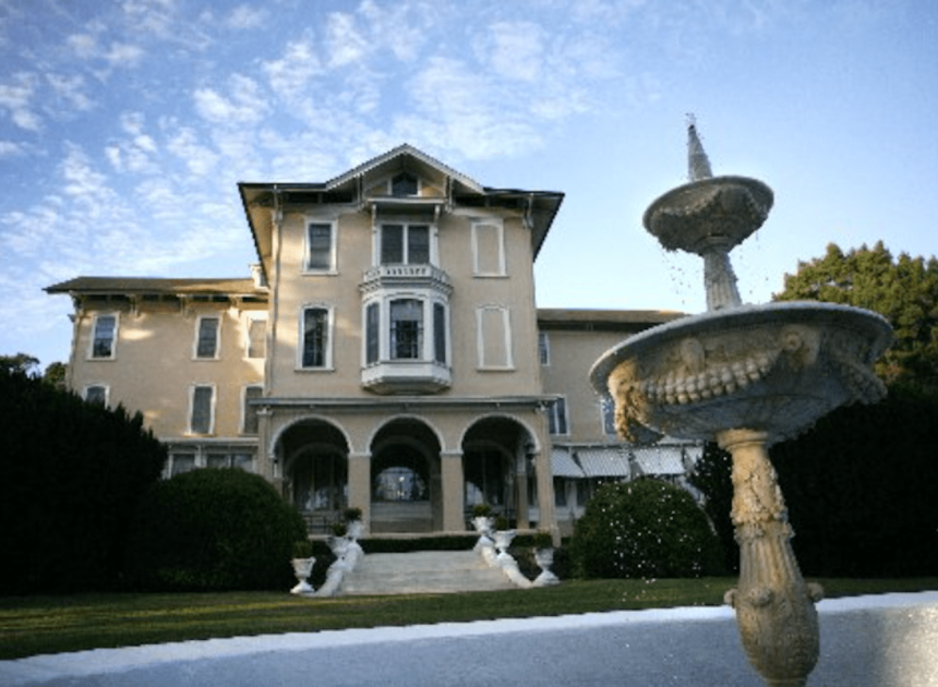 Notre Dame de Namur sells Belmont campus to University of California
