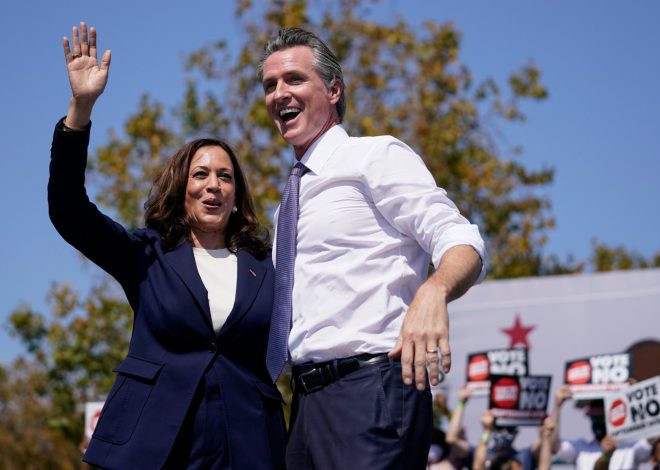 Barabak: The real question isn’t whether Harris will run for governor. It’s why.