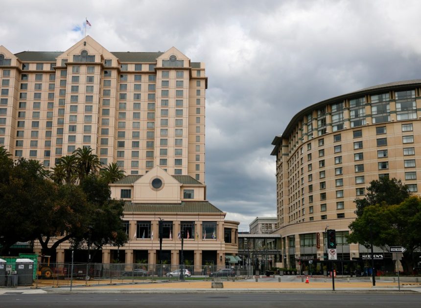 San Jose hotel foreclosure hints at worsening woes for Bay Area market