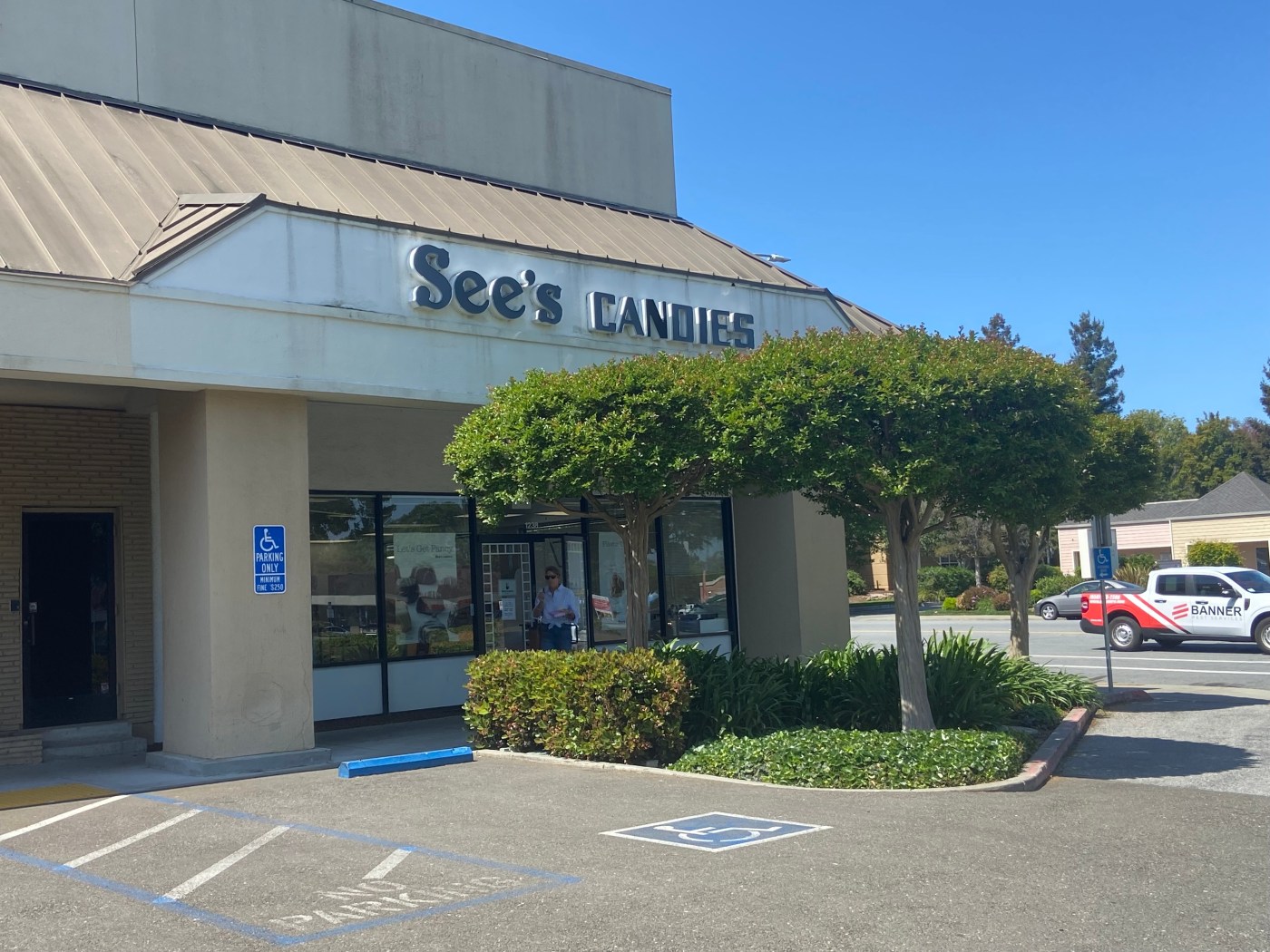 ‘Like losing an old friend:’ Sunnyvale See’s Candies to close