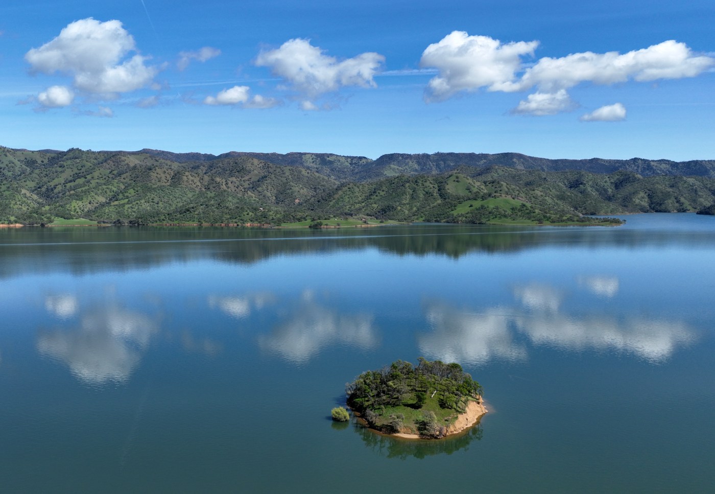 Islands in the lake: The tragedy and beauty of Lake Berryessa