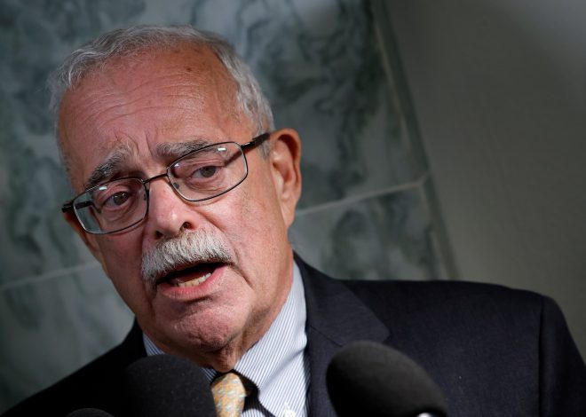 Cottle: How the ravages of age are ravaging the Democratic Party