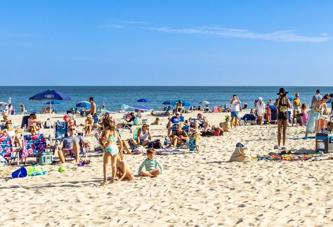 Top 10 US beaches for 2025, according to ‘Dr. Beach’