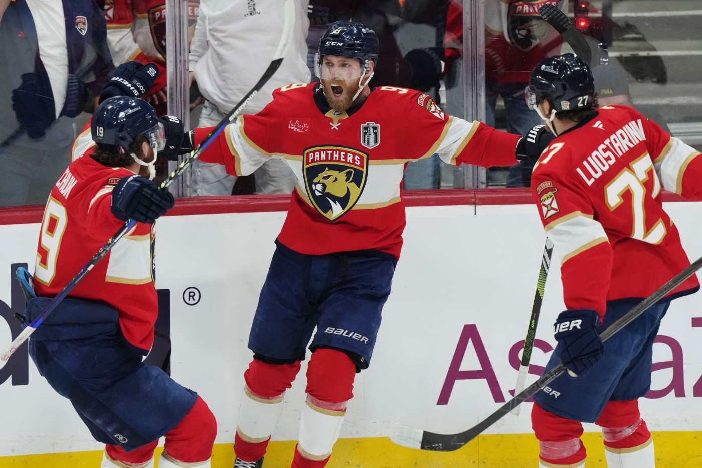 Stanley Cup Final: Panthers rout Oilers in Game 3 for 2-1 series lead