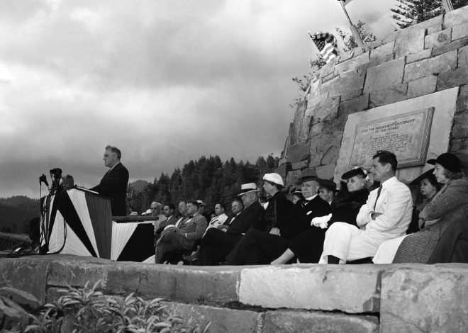 Today In History: June 15, Great Smoky Mountains becomes a national park