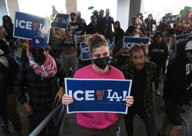 Immigration authorities extend activity in Los Angeles area amid street protests
