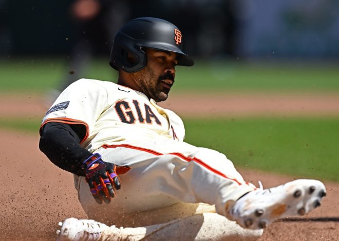 SF Giants trade LaMonte Wade to Los Angeles