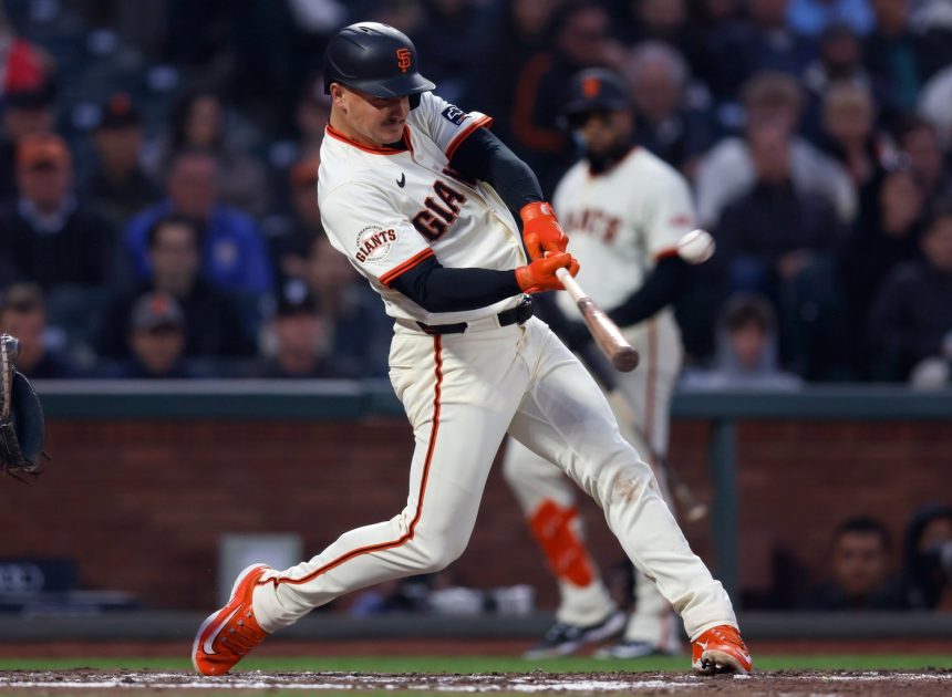 SF Giants’ Chapman on schedule to begin rehab next week