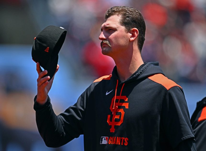SF Giants option Hjelle to Triple-A, recall Carson Seymour from Sacramento