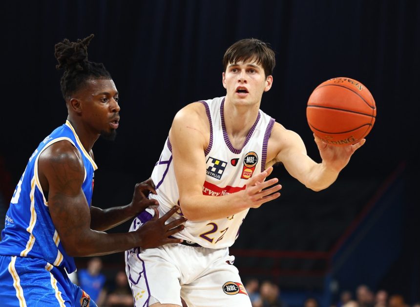 Warriors pick Alex Toohey, Will Richard in second round of 2025 NBA draft