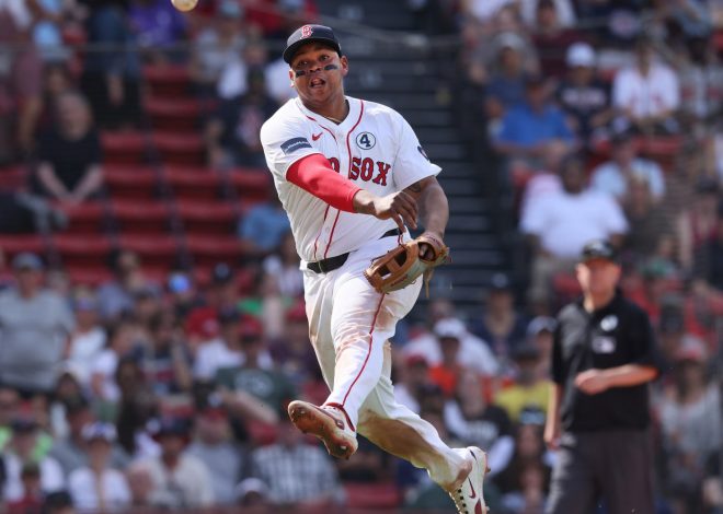 Where will Rafael Devers play for the SF Giants? The trade has impacts across their infield