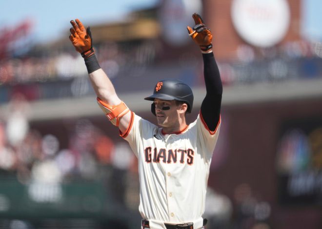 SF Giants capitalize on Red Sox’s costly errors to secure series win