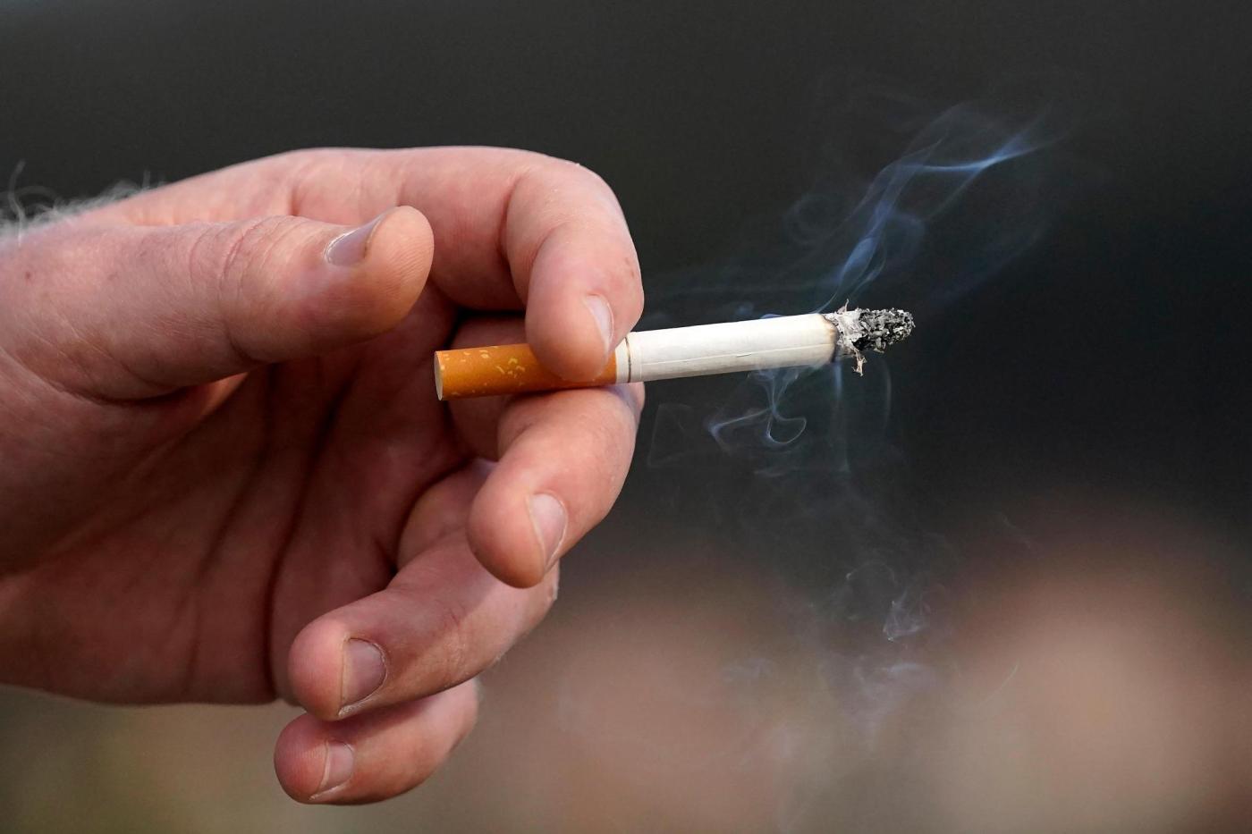 Santa Cruz City Council votes to ban sale of filtered cigarettes