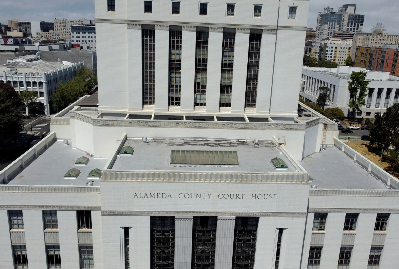 Oakland man gets 10 years for human trafficking of teen girl