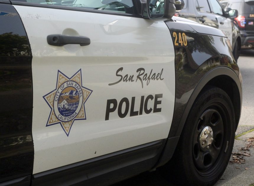 Bay Area mall security guard accused of assaulting teen