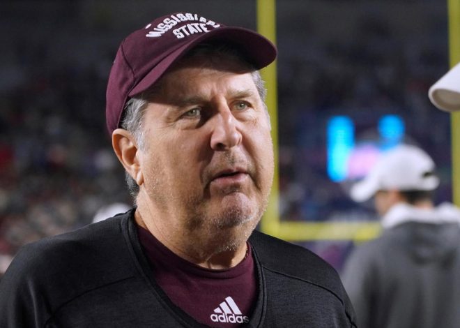 This Week in the West: Early-season kickoff data, CFB format chaos, Big 12 cash, Leach’s HOF path and MW departure notices