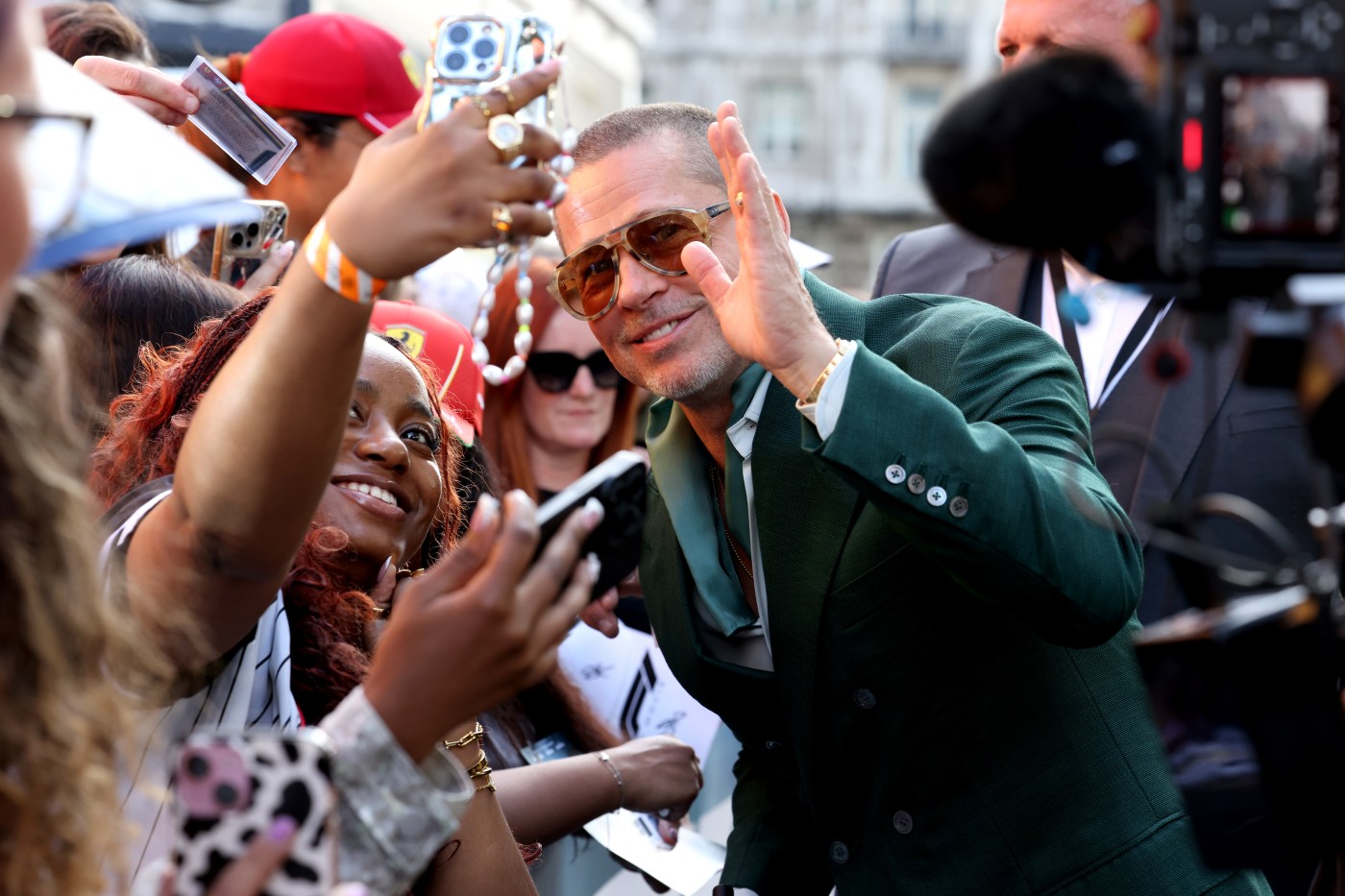 Brad Pitt praises AA while Johnny Depp drinks through another interview