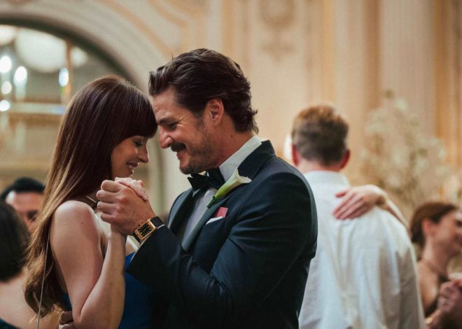 Review: In ‘Materialists,’ love is messy — and that’s a good thing
