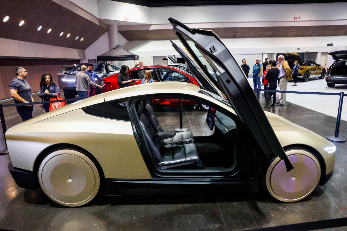 Elon Musk pins Tesla’s comeback on robotaxis after retreat from feud with Donald Trump