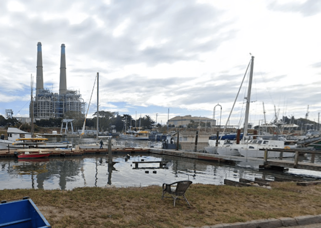 Man dies after boaters fight over collision in Moss Landing Harbor