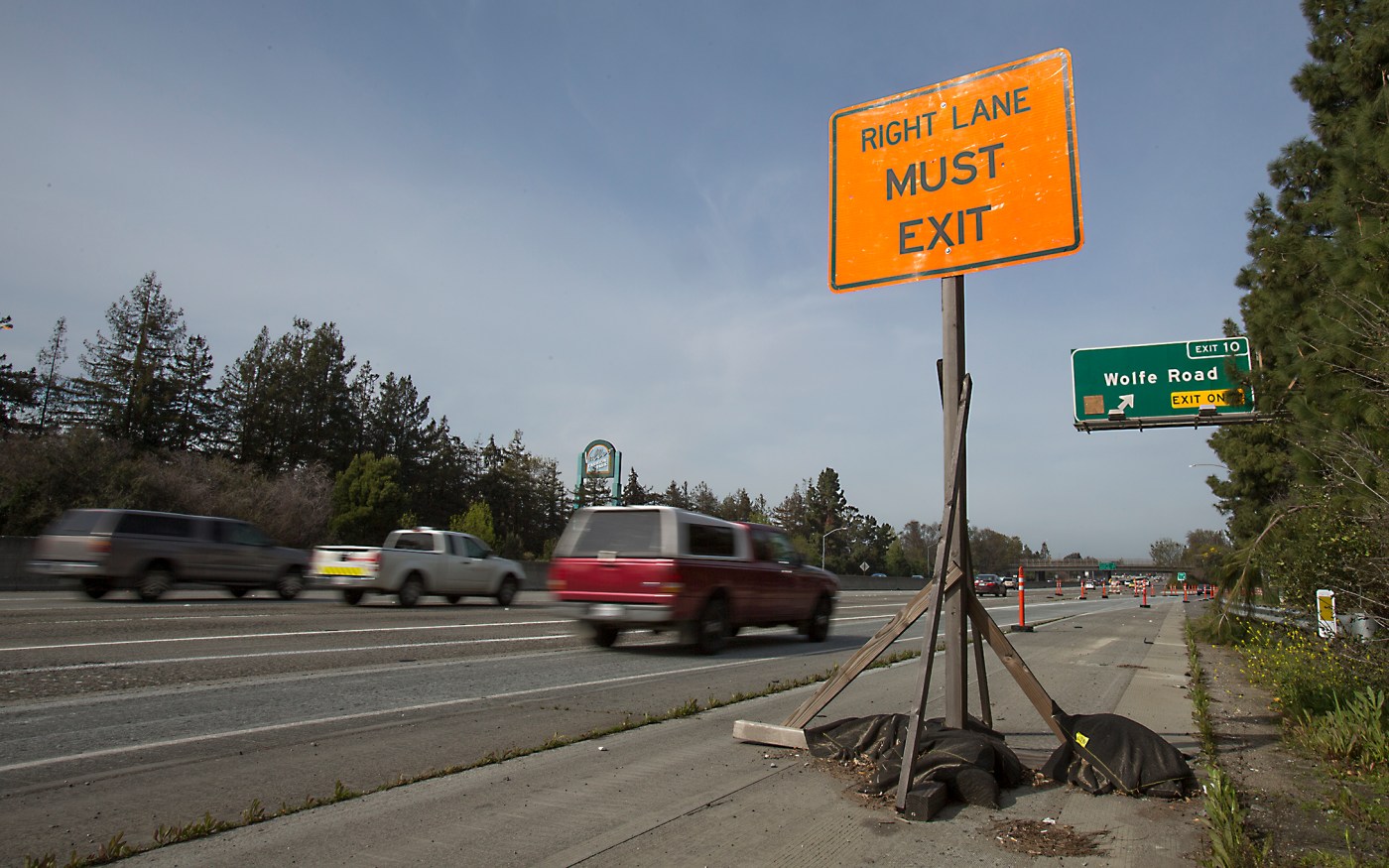 Cupertino interchange project moves forward with Apple funding boost