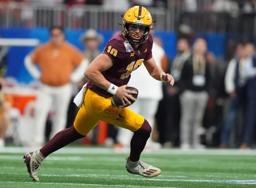 CFP negotiations put Big 12’s future dates with SEC, Big Ten at risk: “We’re taking a wait-and-see approach”