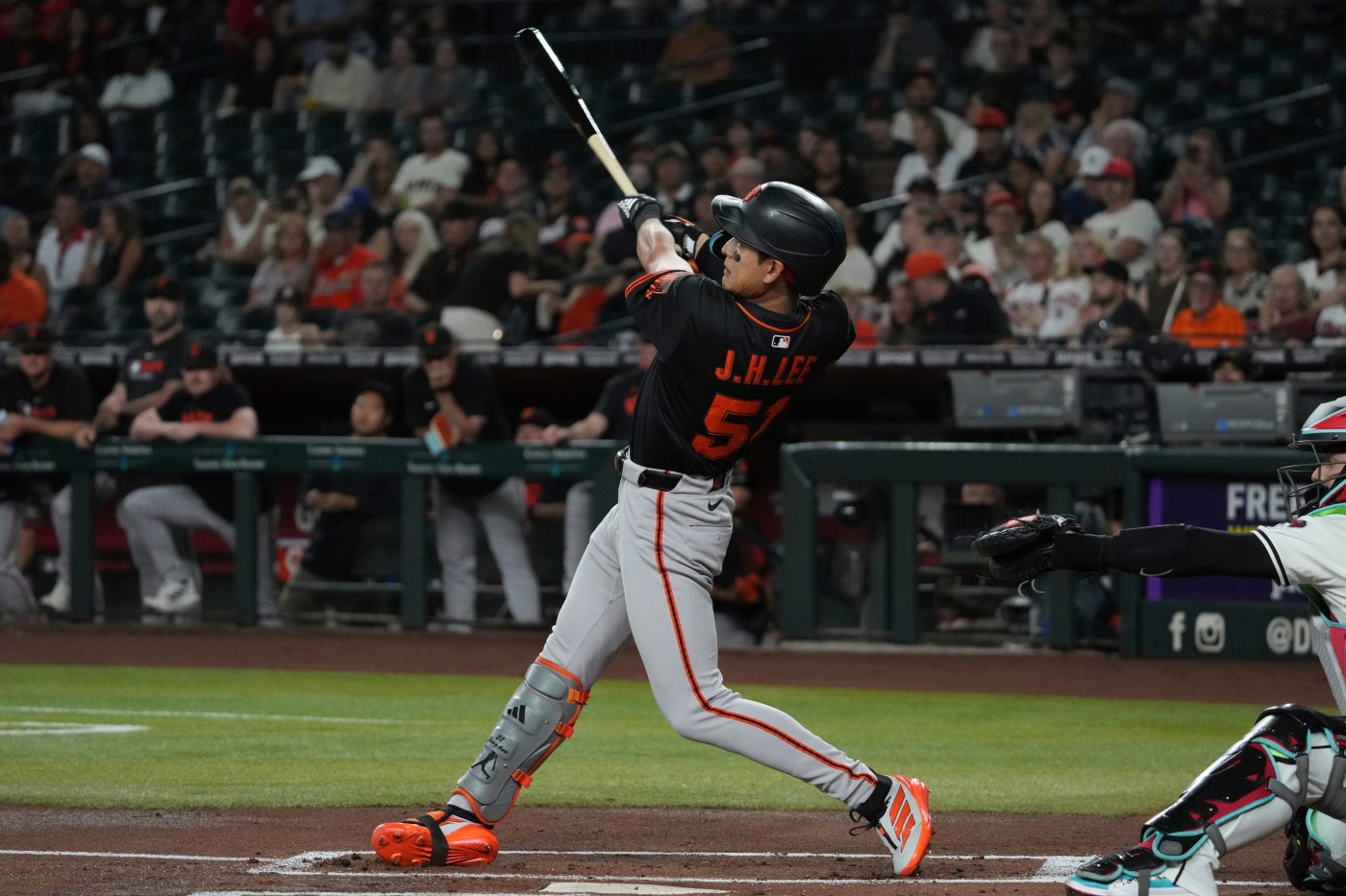 SF Giants’ Doval blows save in ninth, secures win in 10th to snap losing streak