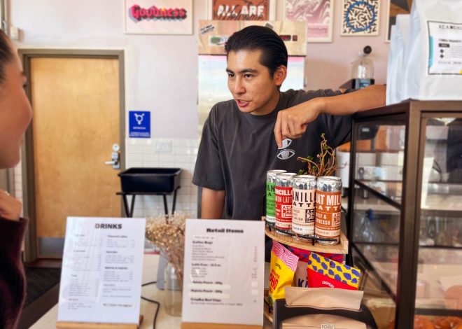 More small businesses starting to go cashless