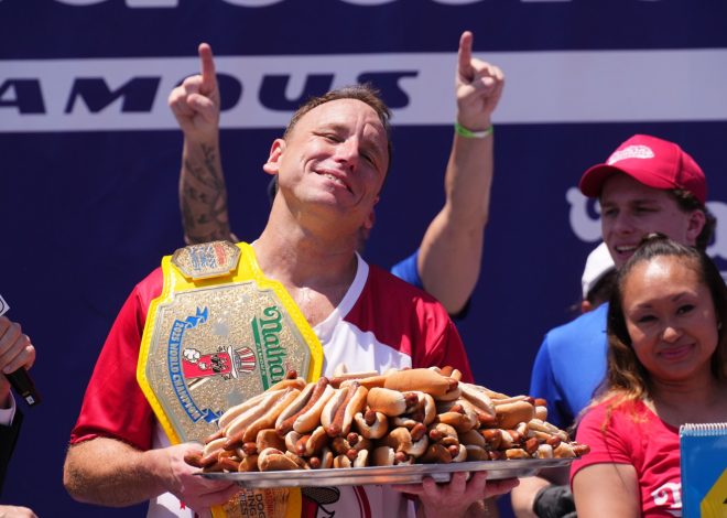 Bay Area’s Joey ‘Jaws’ Chestnut reclaims title in Famous hot dog eating contest, wins 17th Mustard Belt