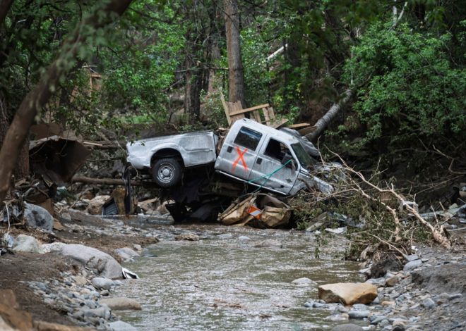 Deadly New Mexico floods damage at least 200 homes